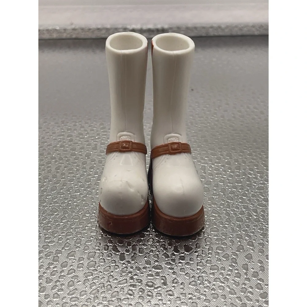 Bratz Doll Shoes Tall Boots White Extra Chunky Platform Boots with Brown Heels#7